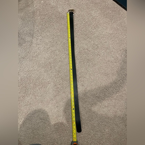 Fashion TR BUCKLE Belt Size M/L (42in) Black - Picture 4 of 7